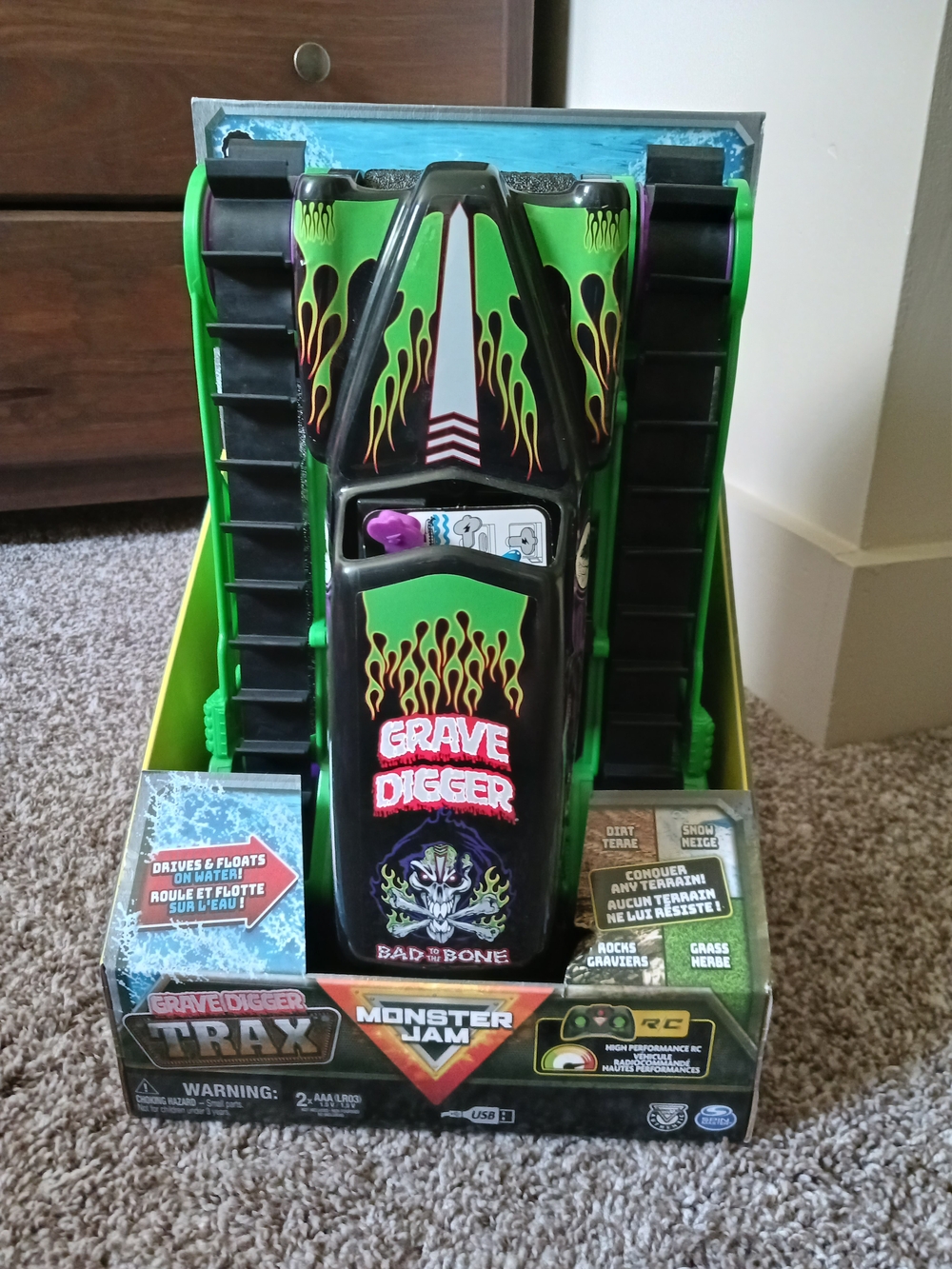 NWT Monster Jam Grave Digger TRAX